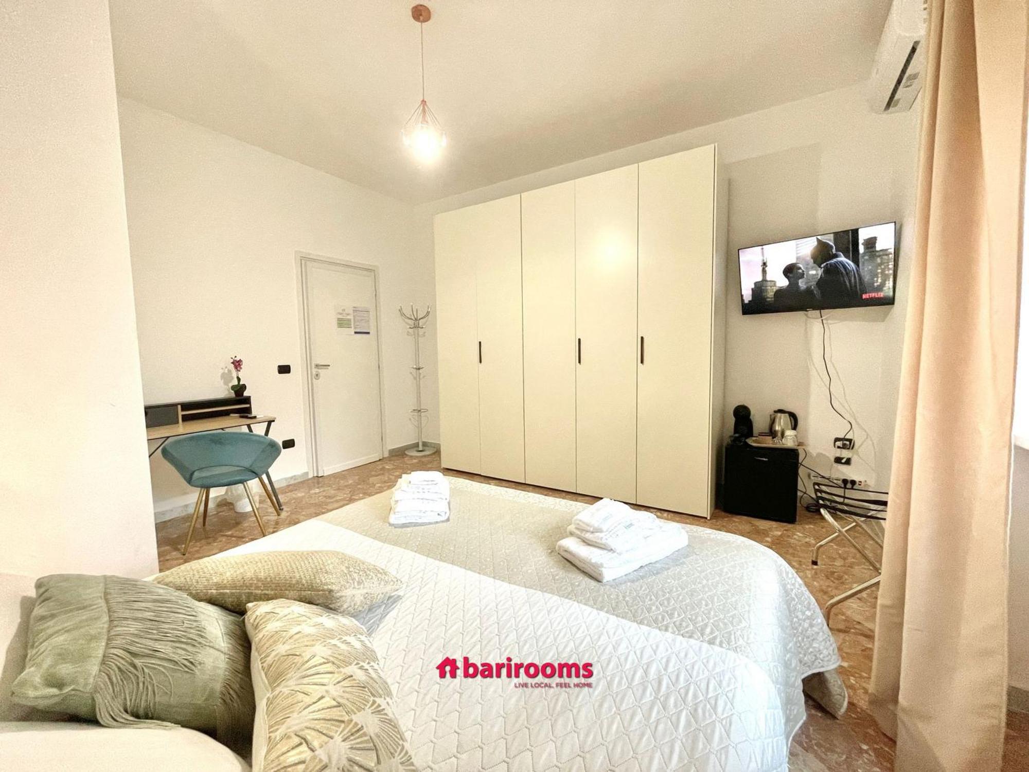 Barirooms Piccinni ภายนอก รูปภาพ