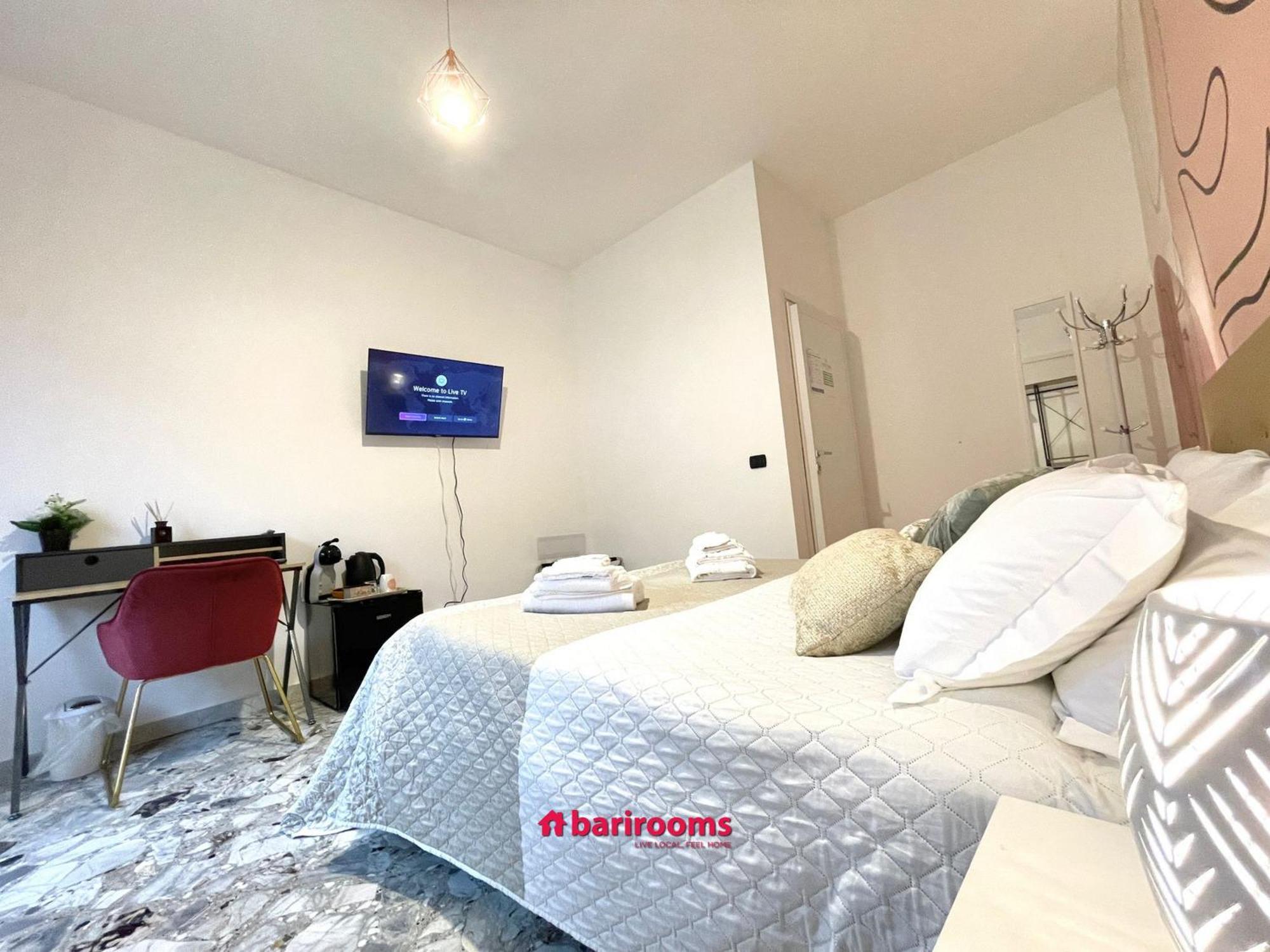 Barirooms Piccinni ภายนอก รูปภาพ